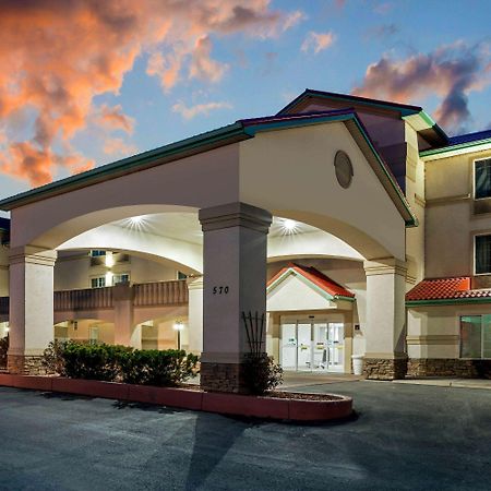 La Quinta By Wyndham Fruita Hotel Exterior photo