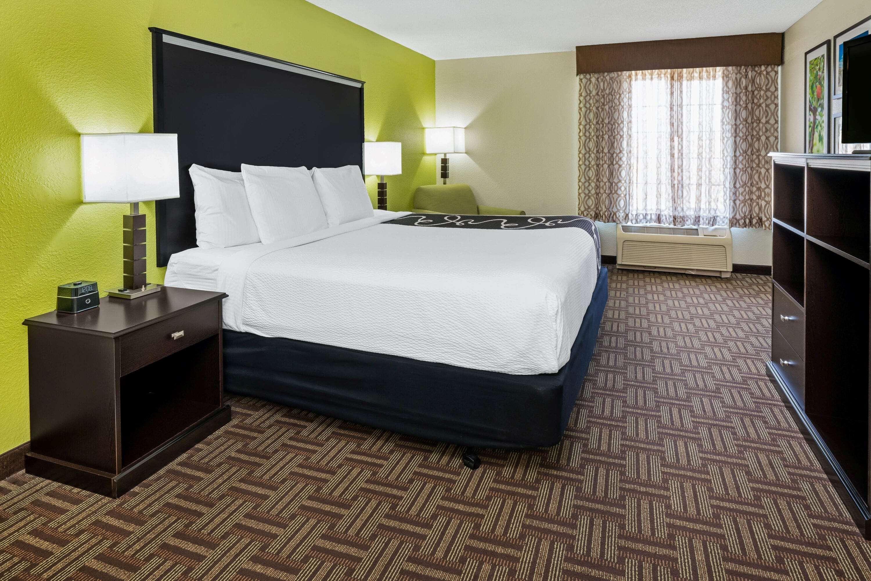 La Quinta By Wyndham Fruita Hotel Exterior photo