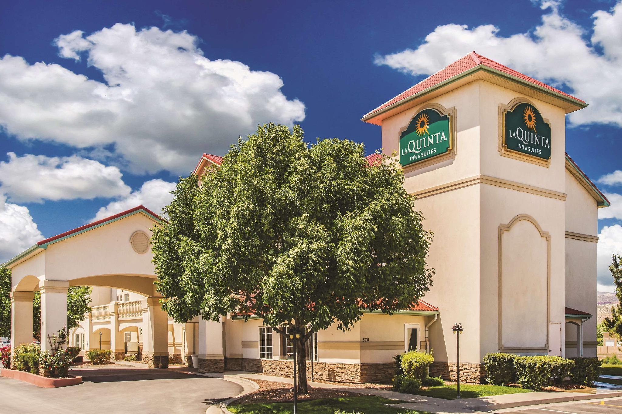 La Quinta By Wyndham Fruita Hotel Exterior photo